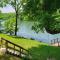Riverside Hide-A-Way with Patio, BBQ, Fishing Pier - Gassville