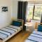 Promenade 12, 8 Intrepid Cl - fantastic waterfront unit with air con and Wifi