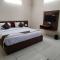 Hotel Crown Inn