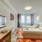 Bright and Spacious 2-BDR Apartment with Balcony by Flat Mаnager