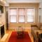 Roscoe Village Guesthouse