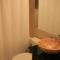 Roscoe Village Guesthouse