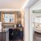 JACUZZI ROYAL SUITE - بودابست