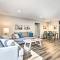 Branson Condo with Balcony Near Silver Dollar City - Branson