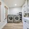 Boho-Chic Folsom Retreat: Walkable Location!