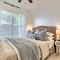 Modern and Chic Gulfport Escape Walk to Beach!