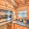 5 Mi to Hiking Custom Cabin with Deck in Arnold! - أرنولد