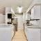 Dallas Boutique Flat + Arboretum Tickets Included