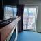 Canadian Rockies Chalets by Trilink - 2 & 3 Bedroom Condos - Self Check-In - Walking Distance to Downtown - Free Parking - Pet-Friendly - No AC
