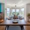 Mevagissey Holiday Home - sea view and parking