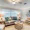 Remodeled St Petersburg Retreat with Hot Tub!