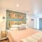 Luxury Spa Retreat Private Courtyard and More!