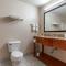 Quality Inn Redgranite