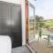 Sea Breeze 17 Gannel