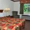 Days Inn & Suites by Wyndham Siler City