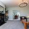 Auckland View - a comfy & spacious 4bed with views - Coundon