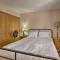 1 Mi to Lake Havasu Home with Pool