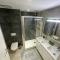 Brand New - Massive Studio - E1 - Self Catering - 直布罗陀