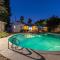 Spacious Home with Garden & Pool - Northridge