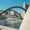 Lovely 2 Bed Condo in Downtown Toronto