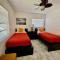 Rowena House 2bd Den 2bth Heated Pool Near Siesta Key - 萨拉索塔