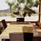 Joshua Tree’s Highland Hideaway Compound