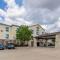Comfort Inn & Suites Gatesville near Fort Cavazos