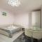 Stone Gate Apartment #1
