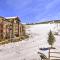 Ski-InandSki-Out Access Mtn-View Granby Condo! - 格兰比