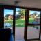 Chalet Brightstone Kingsdown Cliffs location with indoor pool, tennis court, mini-golf short walk to beach and 3 great local pubs