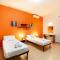 Lovely, Spacious High Floor APT in central PV & AC by 360 Estates