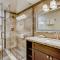 Lift House Lodge, Pet Friendly, Premium Studio Condo