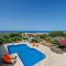 The Olives Holiday Home