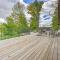 Cassopolis Cabin, Private Deck and Lake Access!