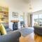 2 Orchard Leigh