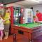 2 bedroom static caravan on quiet park near Caernarfon & Snowdonia