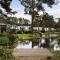 Delightful luxury 2-bedroom holiday home in nature