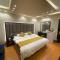 فندق ادوماتو ADOMATo HOTEl
