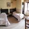 Hostal Rio Ona