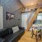 Main train station apartment close to the the Main Square!