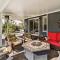 Large Yard and Hot Tub Reno Retreat!