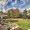 Large Yard and Hot Tub Reno Retreat!