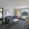 Holiday Inn Hotel & Suites Chicago - Downtown by IHG