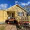 Little Yellow House In The Heart Of The Valley - Port Williams