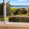 Barne the Bentley - Taupo Holiday Home