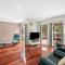 Kinloch Beach House 28