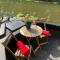 Willow - Cottage on the River, Luxury Houseboat - Little Baddow