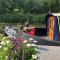 Willow - Cottage on the River, Luxury Houseboat - Little Baddow