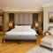 Dubai Marine Beach Resort & Spa