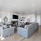 Luxury Ocean Views & Steps To The Sand - Tower 36 Upper Condo Unit